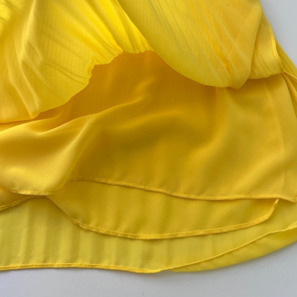 Yellow Pleated Sleeveless Top Catherine Size Small - Picture 7 of 10